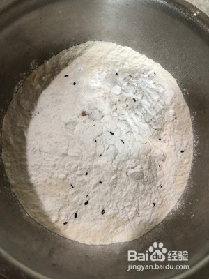 梅干菜扣肉饼的做法