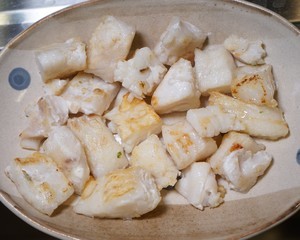 香葱烧鳕鱼的做法