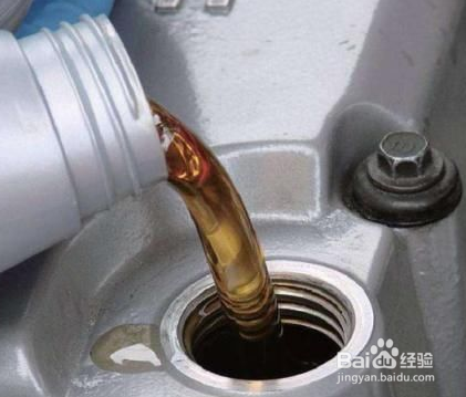 汽车的机油多久更换一次