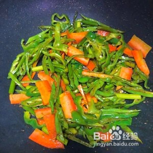 怎么做好吃又营养的孜然牛柳炒面