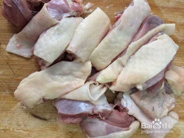 鱿鱼鸭肉煲做法