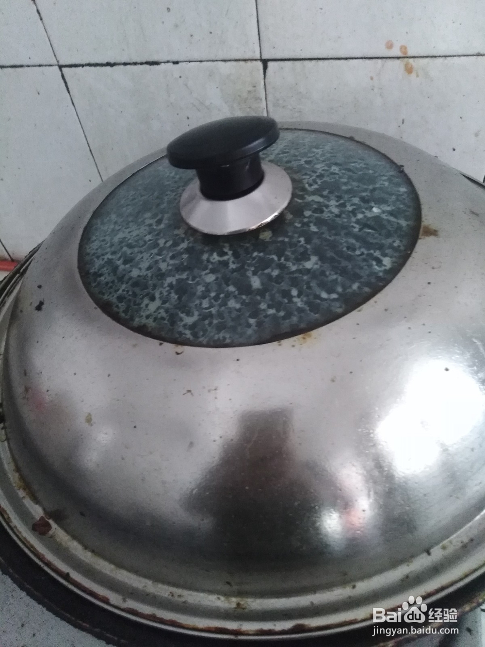 秋刀鱼炒菲菜的做法？