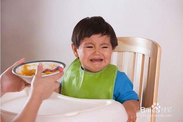 孩子在幼儿园不肯吃饭怎么办？