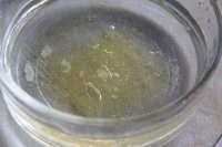 介绍光明牛奶布丁配草莓汁的简单做法