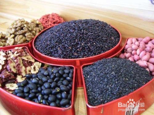 如何防止脂溢性脱发