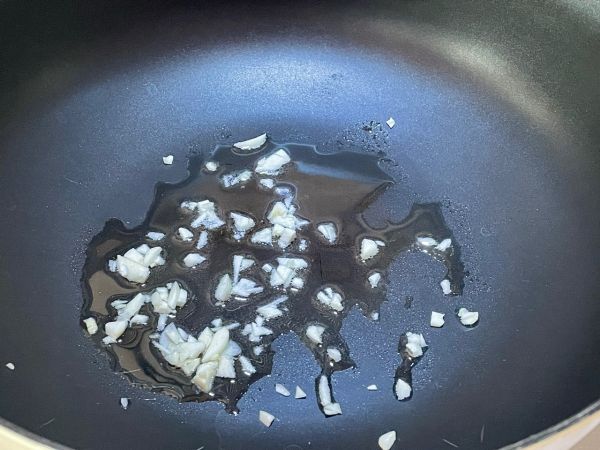 韩式辣酱杂蔬意面