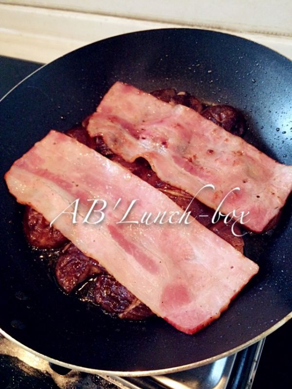 红酒香菇培根卷