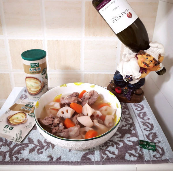 莲藕胡萝卜老鸭汤