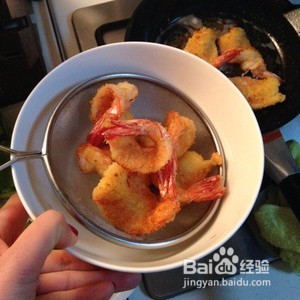 面包糠炸虾怎么做?好吃的一道菜详细教程图解
