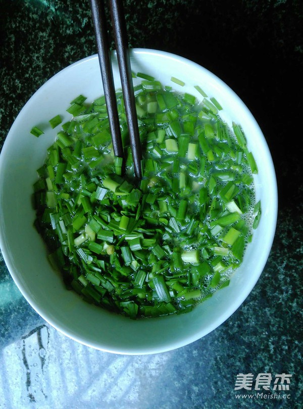 葱炒鸡蛋的做法