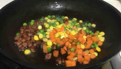 如何做出美味的糯米烧麦