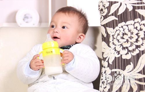 奶瓶什么牌子好怎样给宝宝挑选健康安全的奶瓶