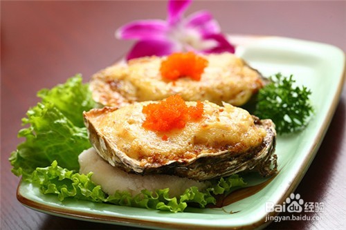 三亚美食之三亚海鲜做法推荐—蒜蓉生蚝