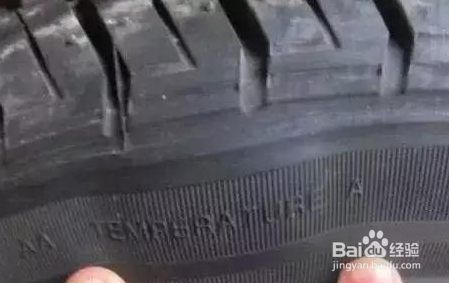 汽车轮胎该多久更换一次