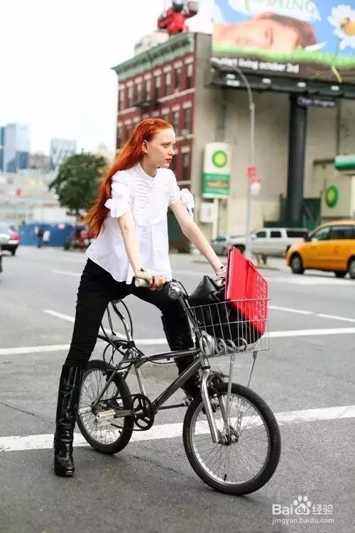 黑鞋怎么搭配黑裤子?这是我见过最显高的搭配!