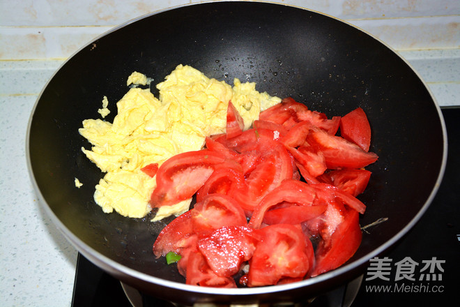 西红柿鸡蛋刀削面