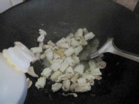 韭菜鱿鱼花的做法