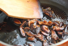 午餐香菇油饭怎么制作