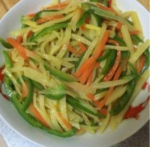 胡萝卜丝炒土豆丝