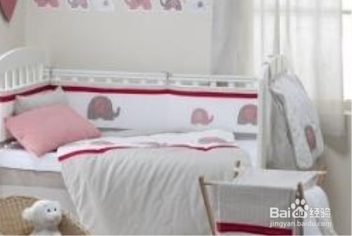 新生儿的家庭护理