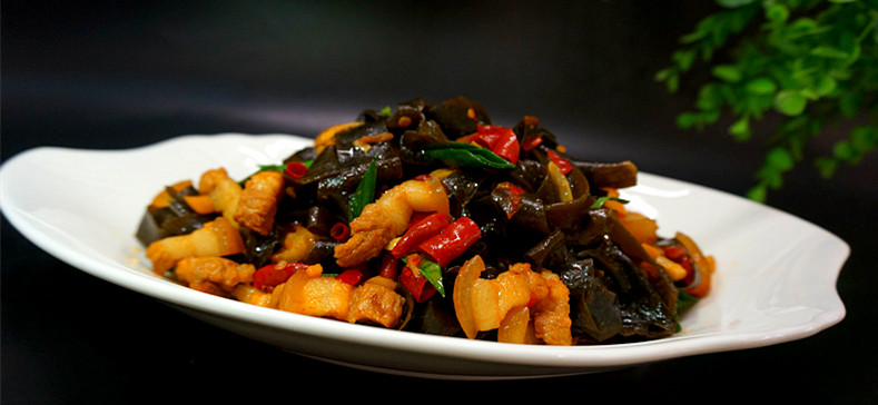 海带结烧肉的做法