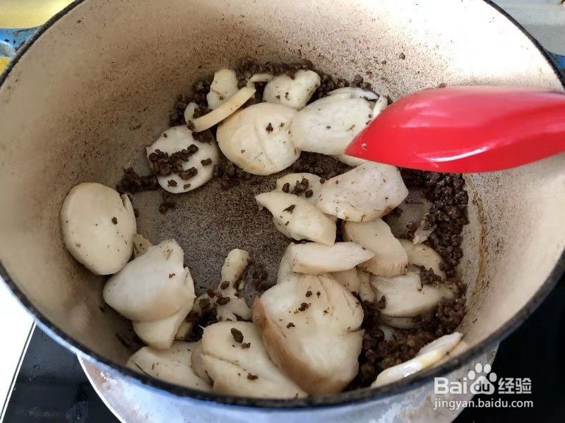 青椒肉末杏鲍菇炒白菜怎么做