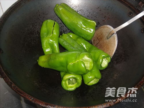 沙拉虎皮椒的做法