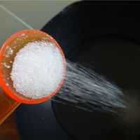 草莓柠爱鲜榨果汁的做法步骤