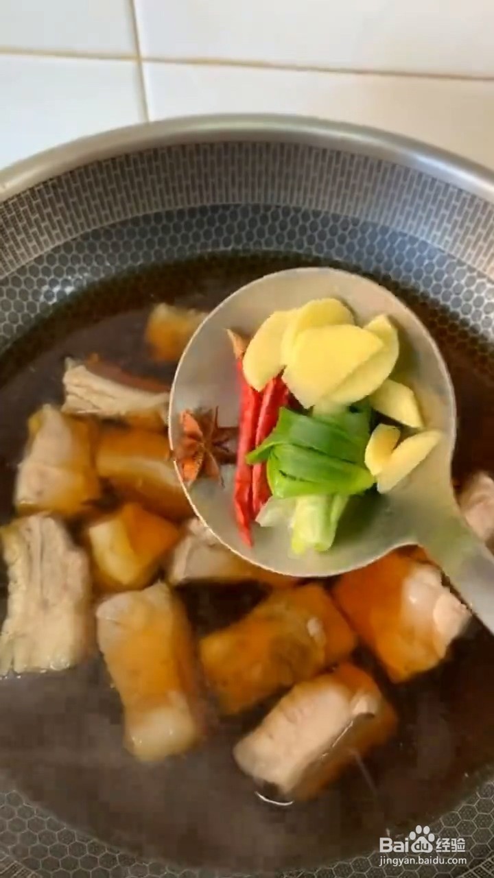 怎么做排骨焖土豆