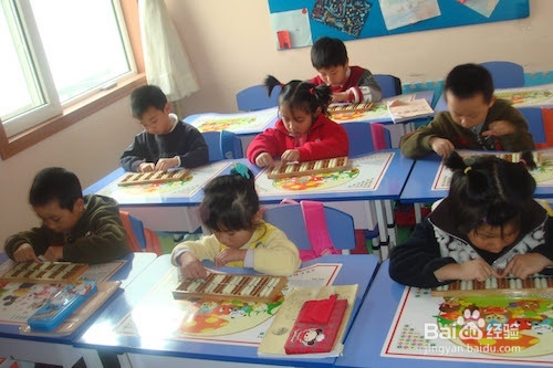 在幼儿园提前学小学知识到底好不好？