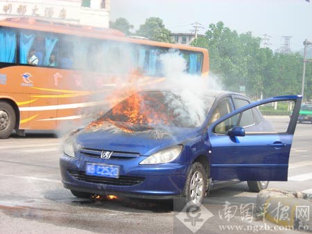 驾驶教室开车自救知识