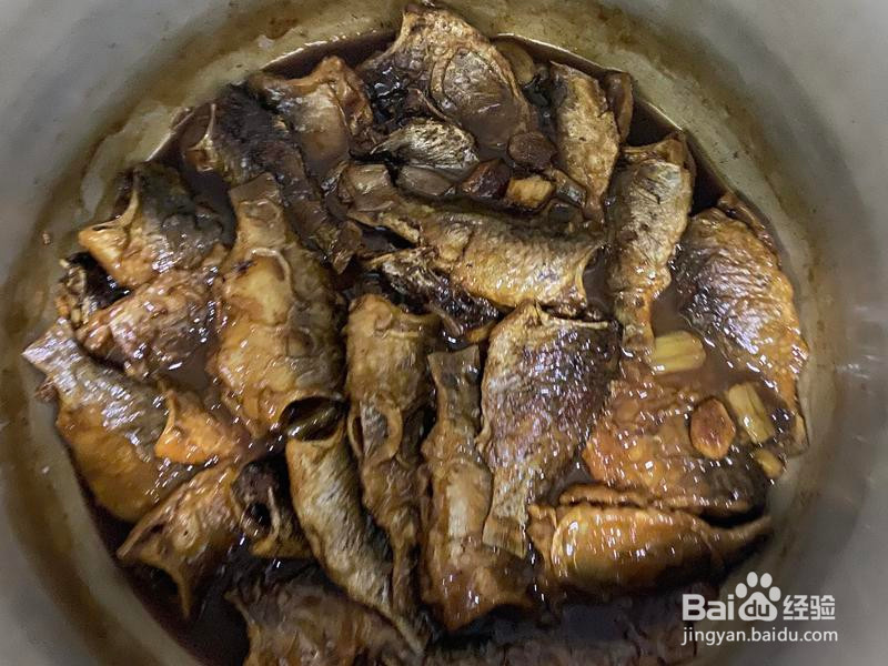 糖醋香酥鲫鱼的做法