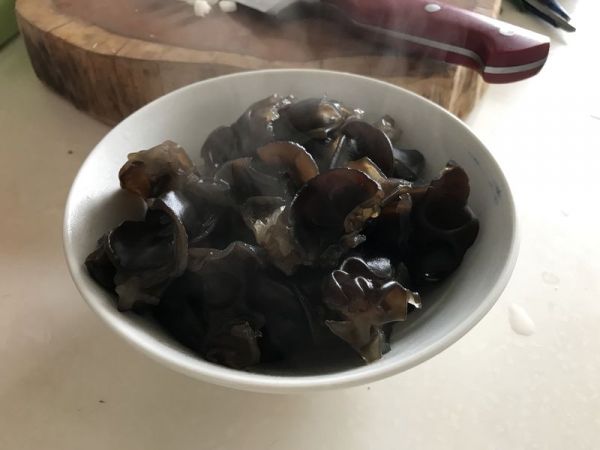 凉拌剁椒黑木耳