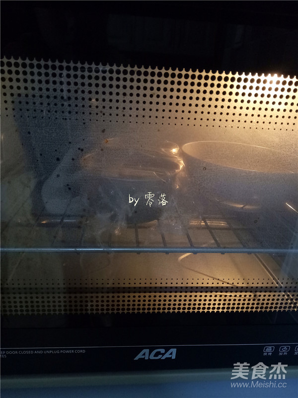蜜豆餐包的做法