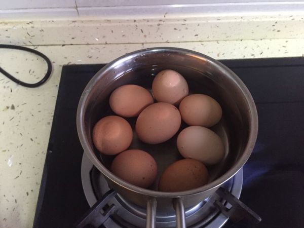 橄榄菜火腿面包