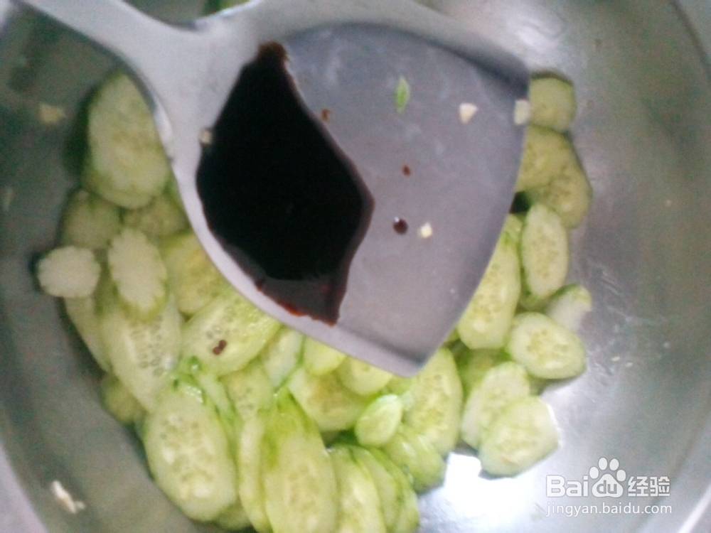 黄瓜炒鸡蛋---简单方便又健康