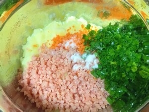 保健养生快手鲜虾土豆饼