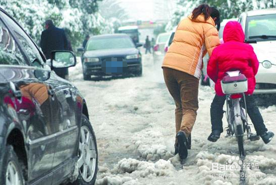 雪天开车注意事项/冬天开车要注意什么