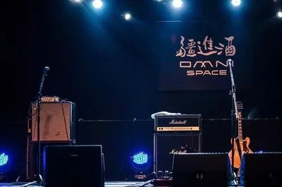 如何看待经常去livehouse的女孩