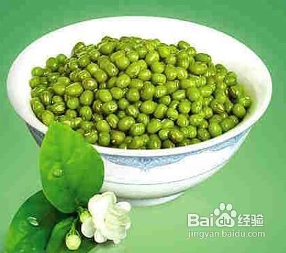 适当“食疗”帮身体降温