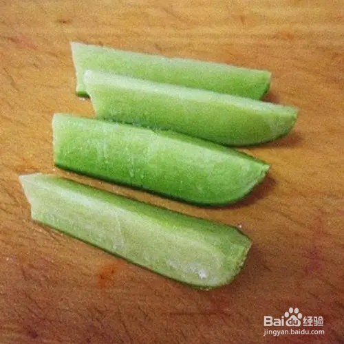 青萝卜菠萝汁
