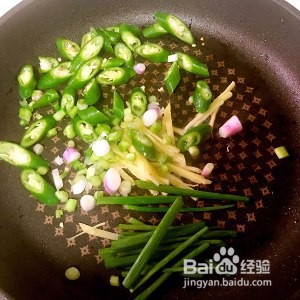 教你怎么做土豆香菇焖鸡肉