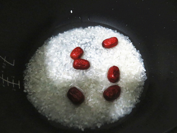 紫薯糯米粥的做法