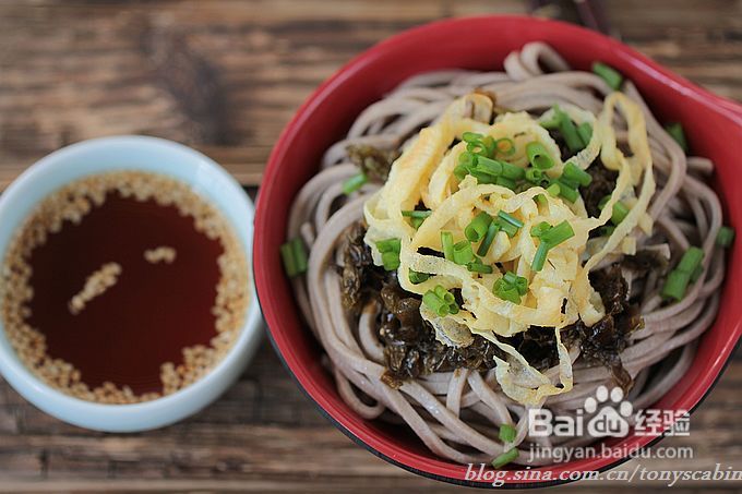 高温天气里我们最想吃的一碗荞麦凉面------面条感悟