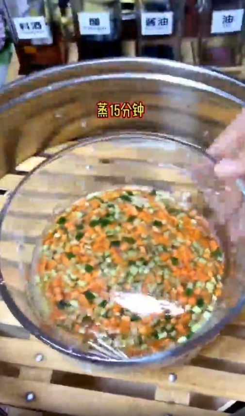 怎样做特色鸡蛋糕？