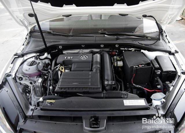 汽车前盖怎么盖回去