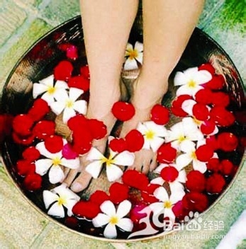 中医治糖尿病：[51]糖尿病足者 足浴治疗法