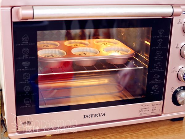 枣泥海绵纸杯蛋糕