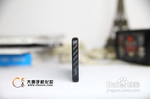 iPhone 5个性贴皮制作方法