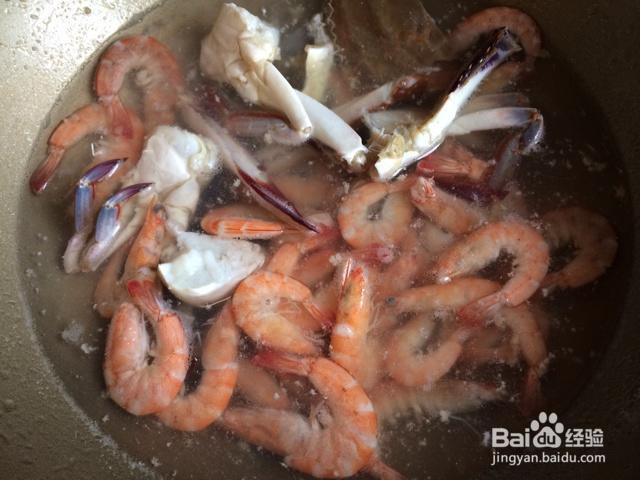 吃货美食-明虾肉蟹煲!
